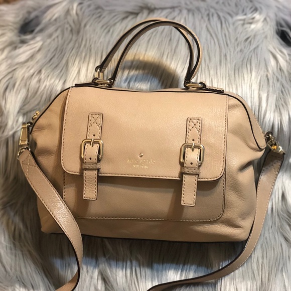 kate spade Handbags - Kate Spade ♠️ Beige top handle bag
